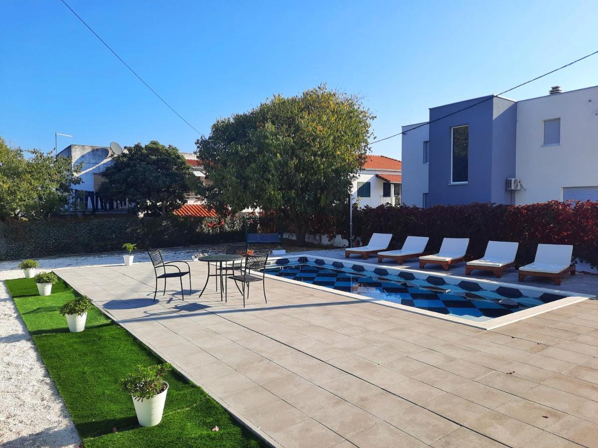 סלאטינה Holiday Home Nino With Amazing Swimming Pool מראה חיצוני תמונה