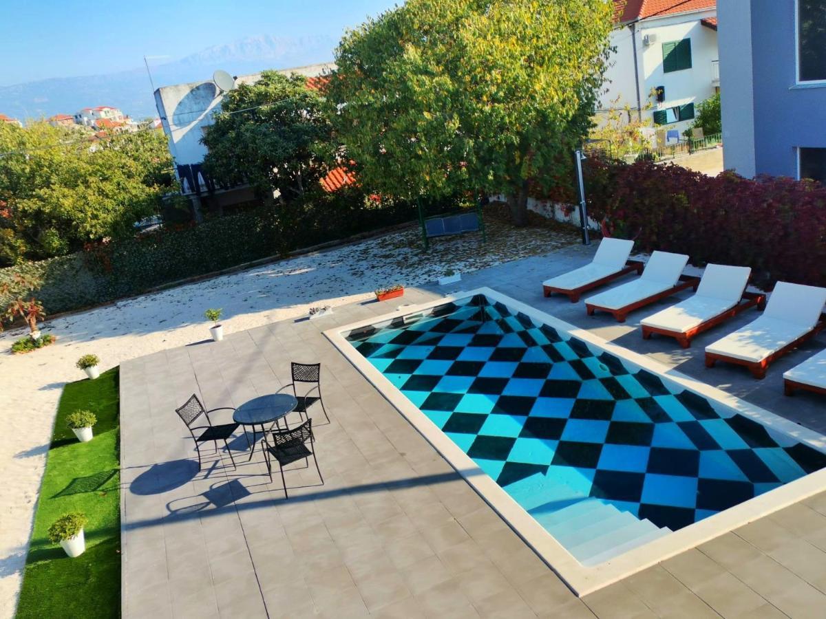סלאטינה Holiday Home Nino With Amazing Swimming Pool מראה חיצוני תמונה