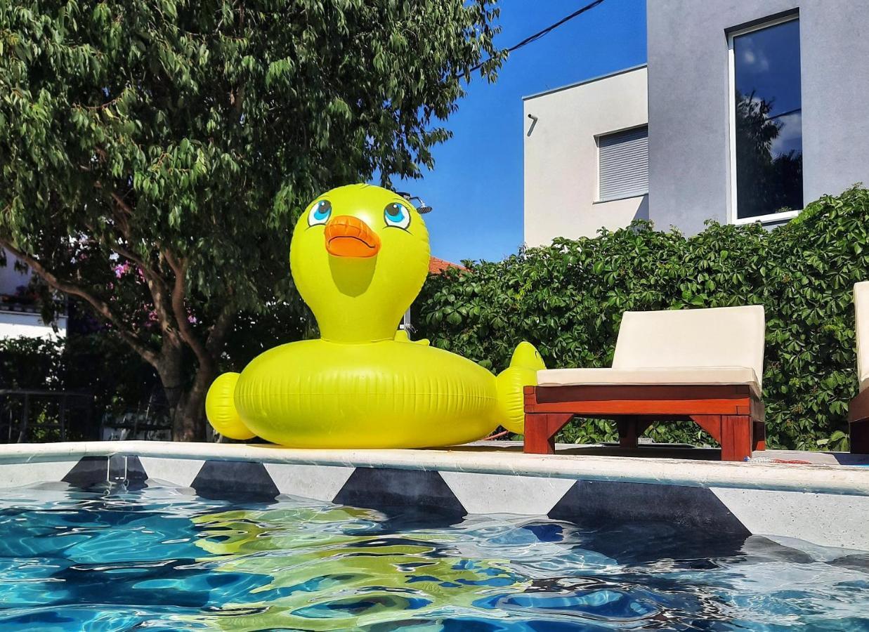 סלאטינה Holiday Home Nino With Amazing Swimming Pool מראה חיצוני תמונה